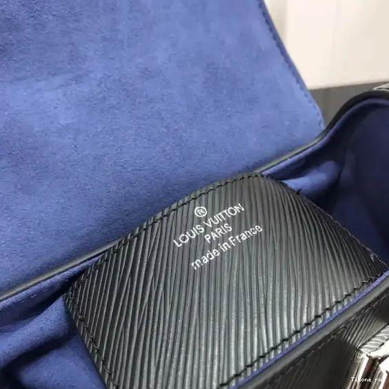 Affordable VUITTON LOUIS MM TWIST 0624